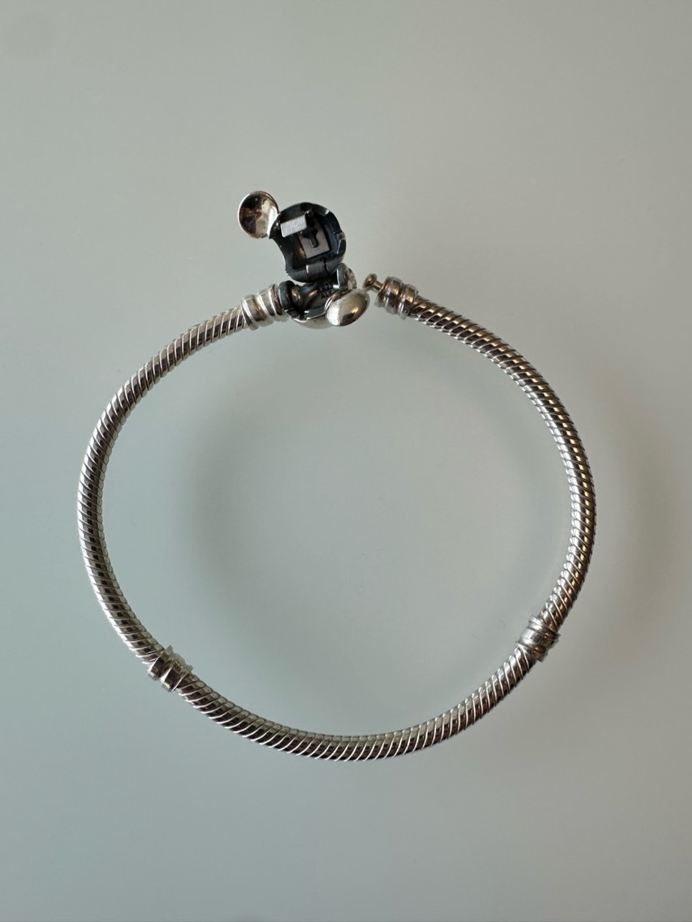 Pandora Mickey Head Charm Snake Chain Bracelet - Picture 3 of 6